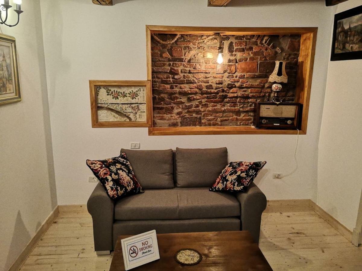 Crown Of Karolina Apartment Brasov Bagian luar foto
